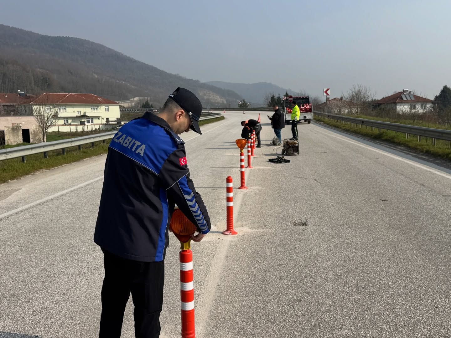 550 Metrelik Güzergâhta Trafik Güvenliği İçin Duba Çalışması